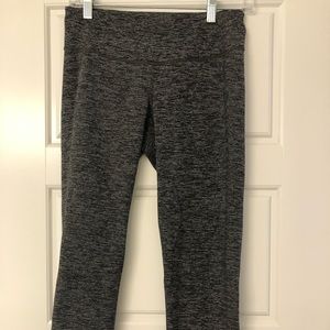 Gray stripe leggings
